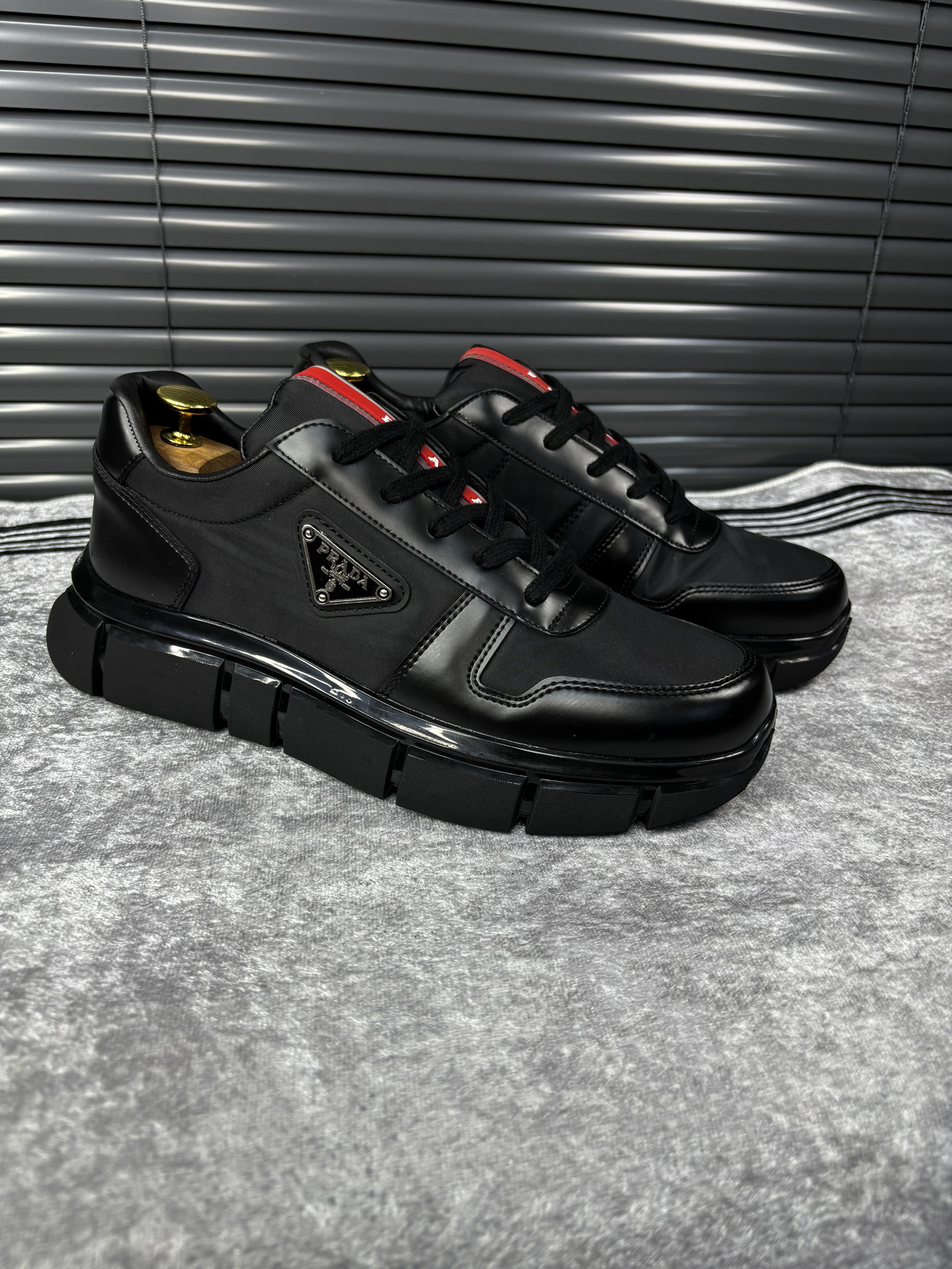 Prada 04 siyah ayakkabı