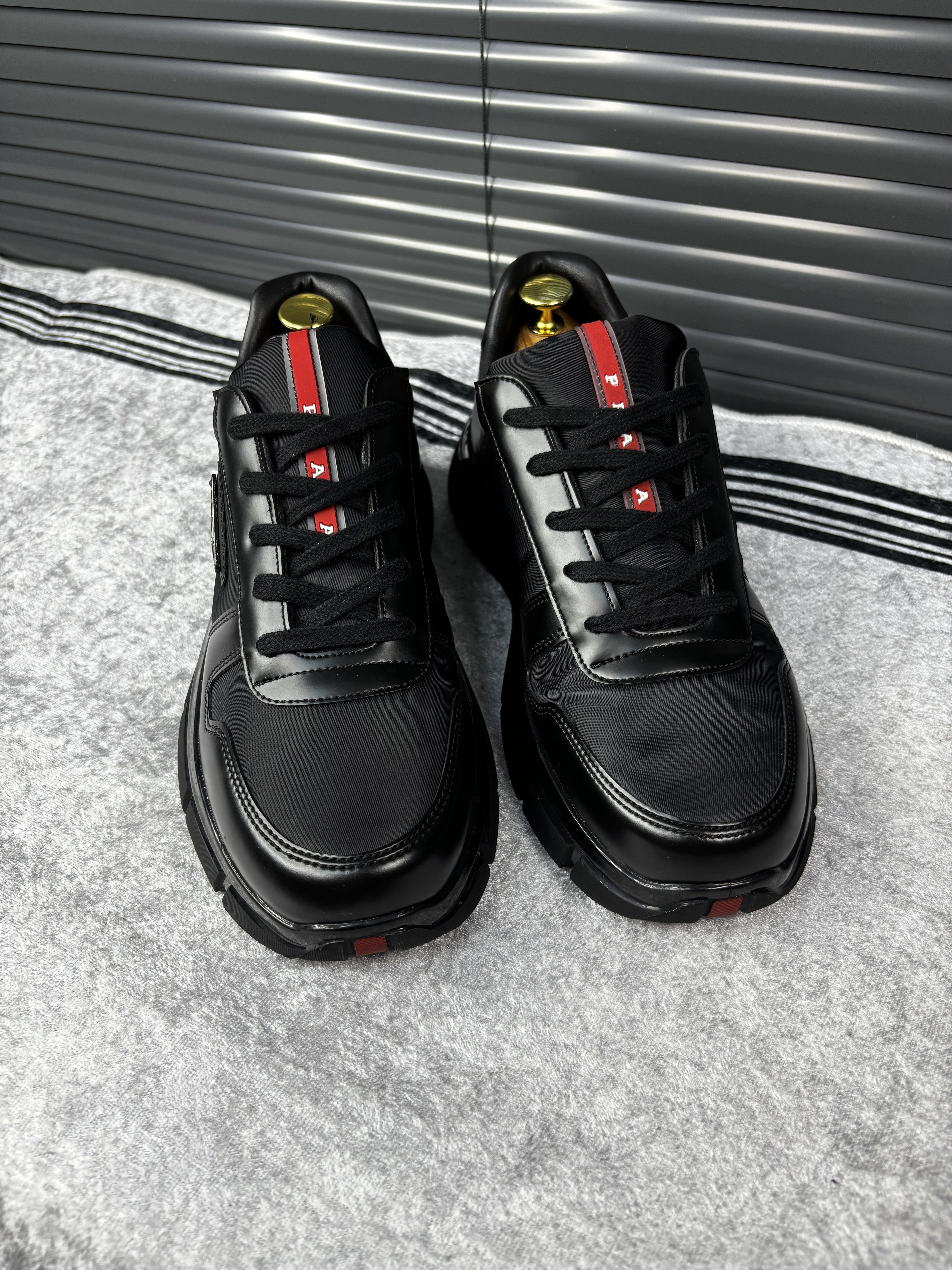 Prada 04 siyah ayakkabı
